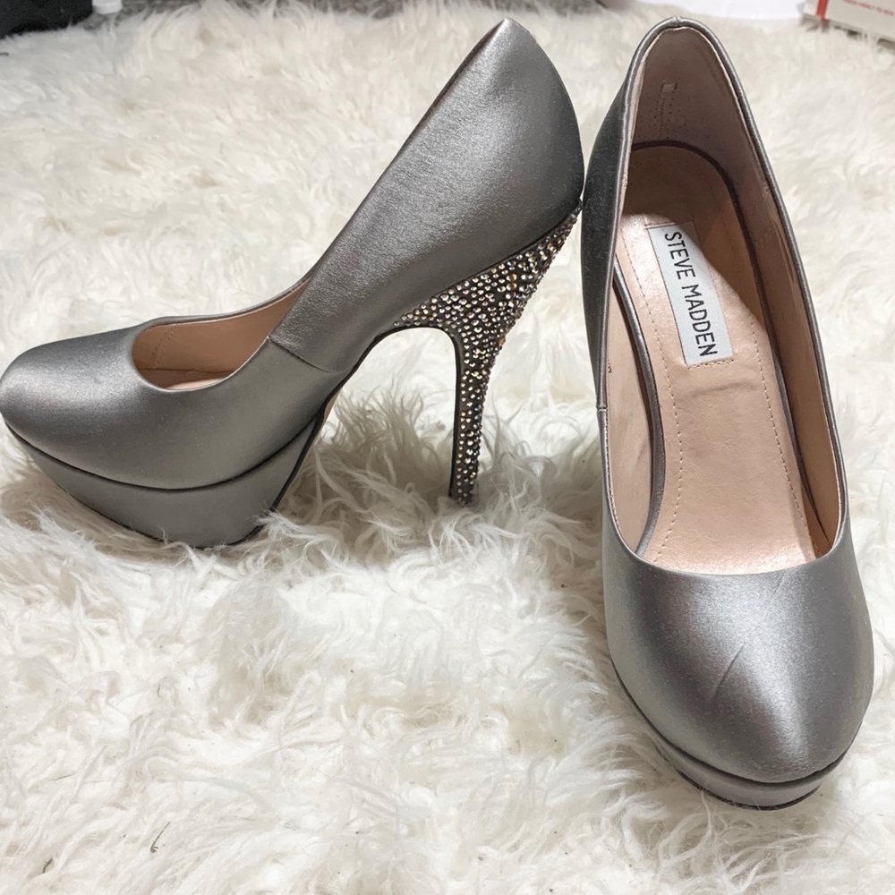 STEVE MADDEN Partyy-R Rhinestone Platform Pumps